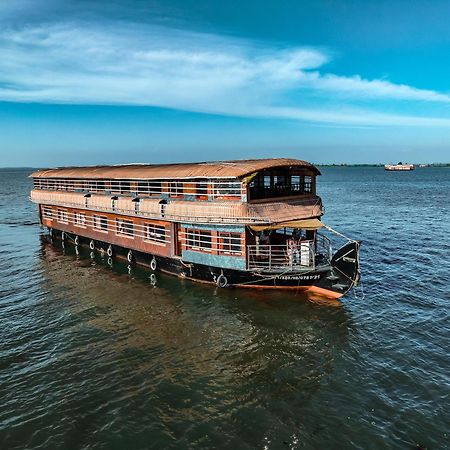 Venice Premium Houseboats Alleppey アーラップーザ県 エクステリア 写真