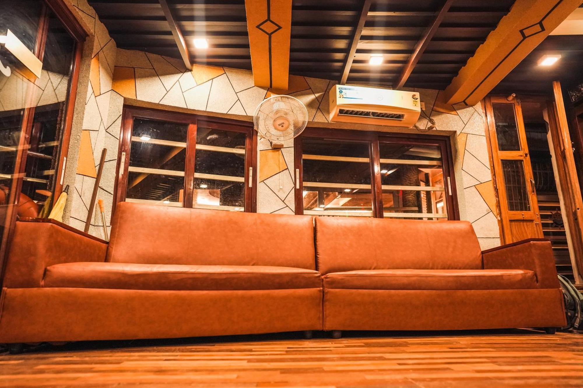 Venice Premium Houseboats Alleppey アーラップーザ県 エクステリア 写真