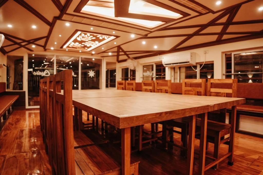 Venice Premium Houseboats Alleppey アーラップーザ県 エクステリア 写真
